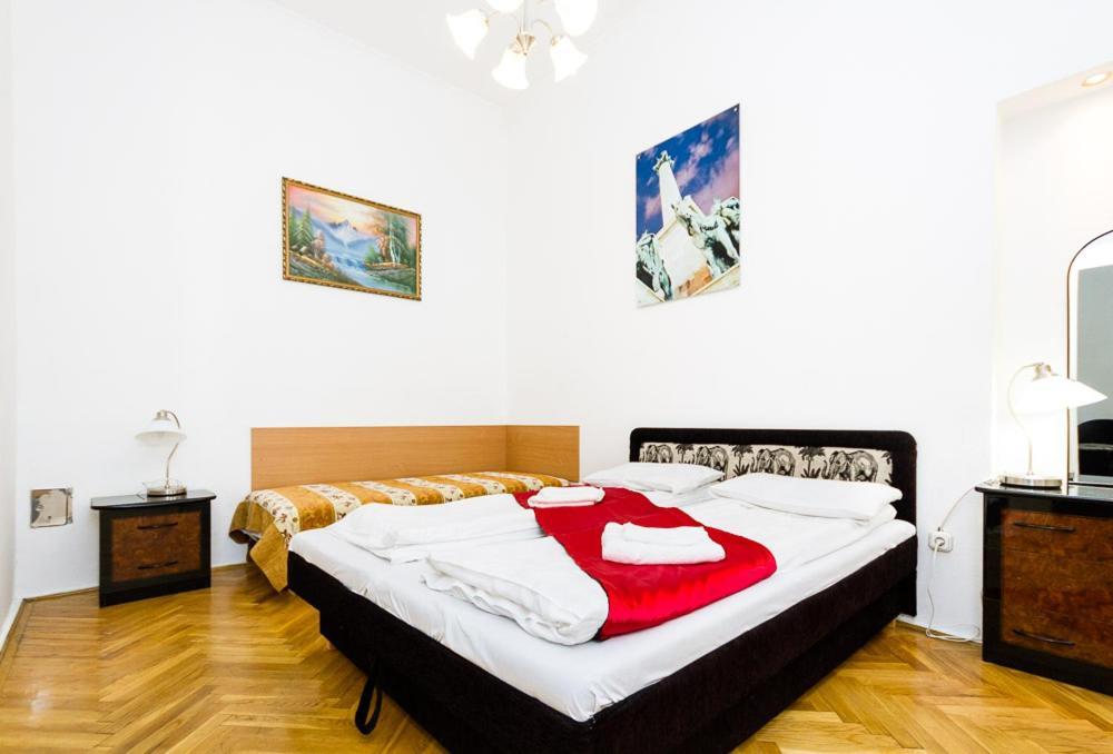 Grand Boulevard Apartments Budapest Exteriör bild